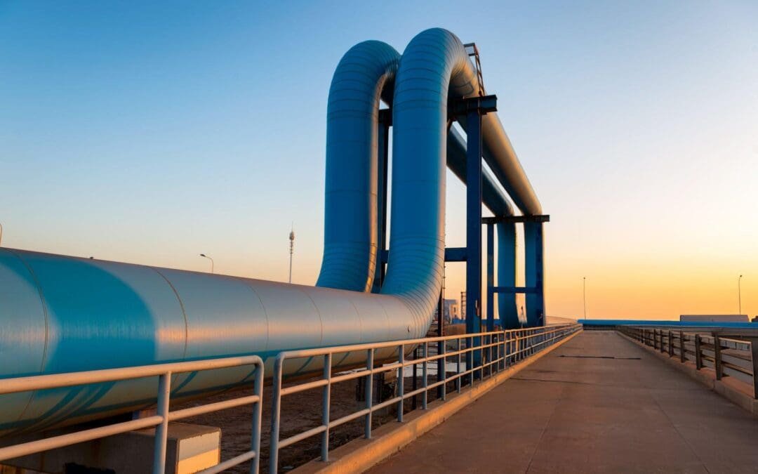 Pipeline vs Truck Transport for Refineries